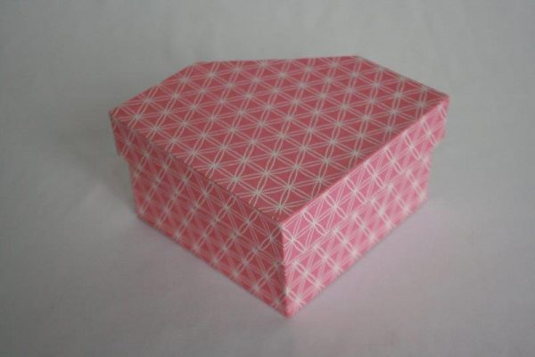 Diamond Shape Gift Box
