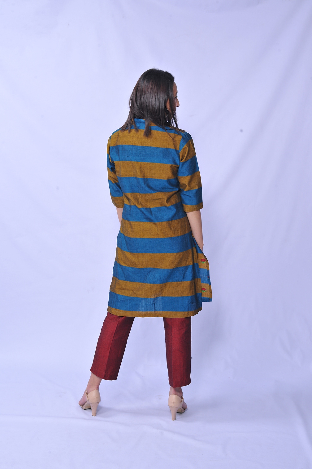 Dhaka Set With Stripe Fabric - Image 2