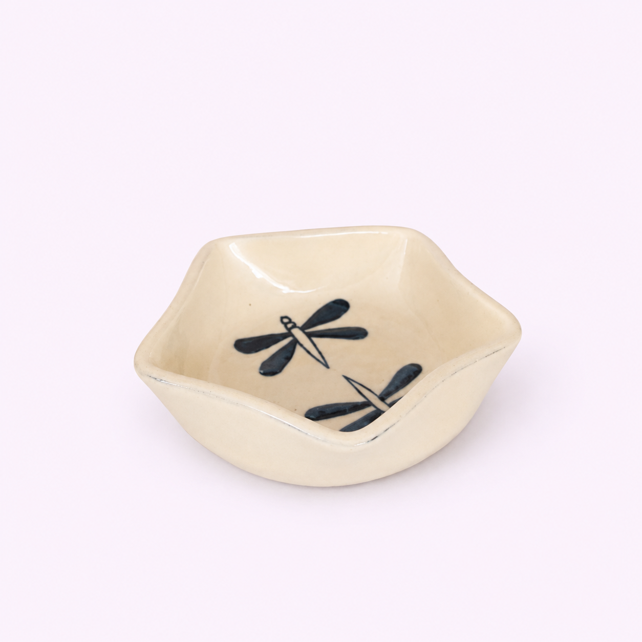 Star Plate, handmade, handcrafted, ceramic, decorative plate, home decor, sustainable, ethical, eco friendly